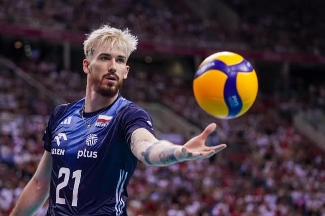 Z kim jest Tomasz Fornal? Poznaj siatkarza i jego życie prywatne Z kim jest Tomasz Fornal? Poznaj siatkarza i jego życie prywatne