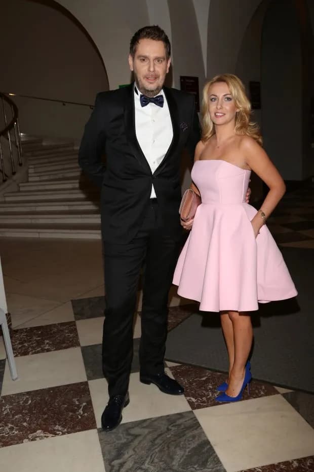 Ile lat ma żona Wojciecha Modesta Amaro? Zaskakujące fakty o Agnieszce Ile lat ma żona Wojciecha Modesta Amaro? Zaskakujące fakty o Agnieszce