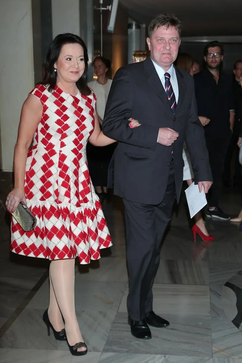 Kim jest mąż Holeckiej? Poznaj Krzysztofa Dunin-Holeckiego i ich życie Kim jest mąż Holeckiej? Poznaj Krzysztofa Dunin-Holeckiego i ich życie